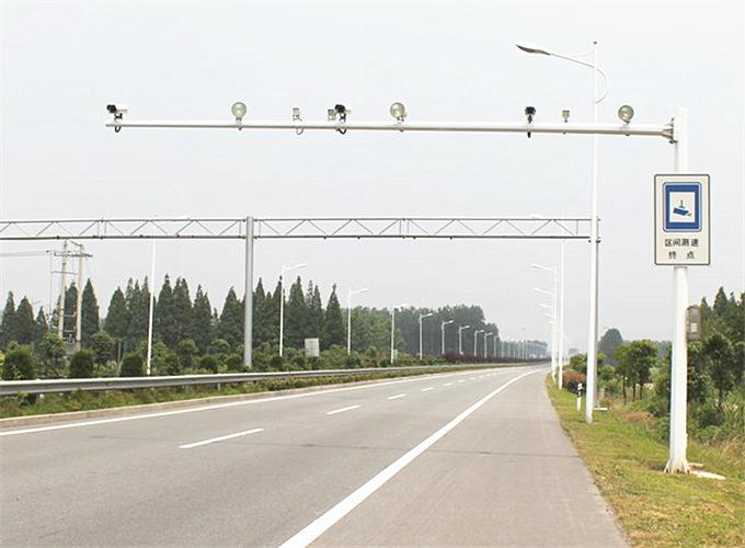 電子警察桿